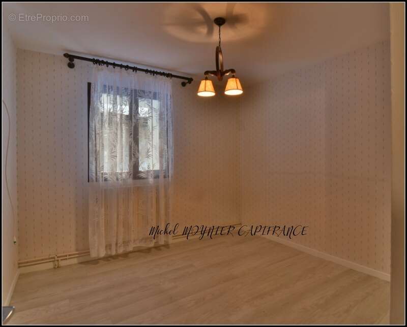 Maison à CHAMPCELLA