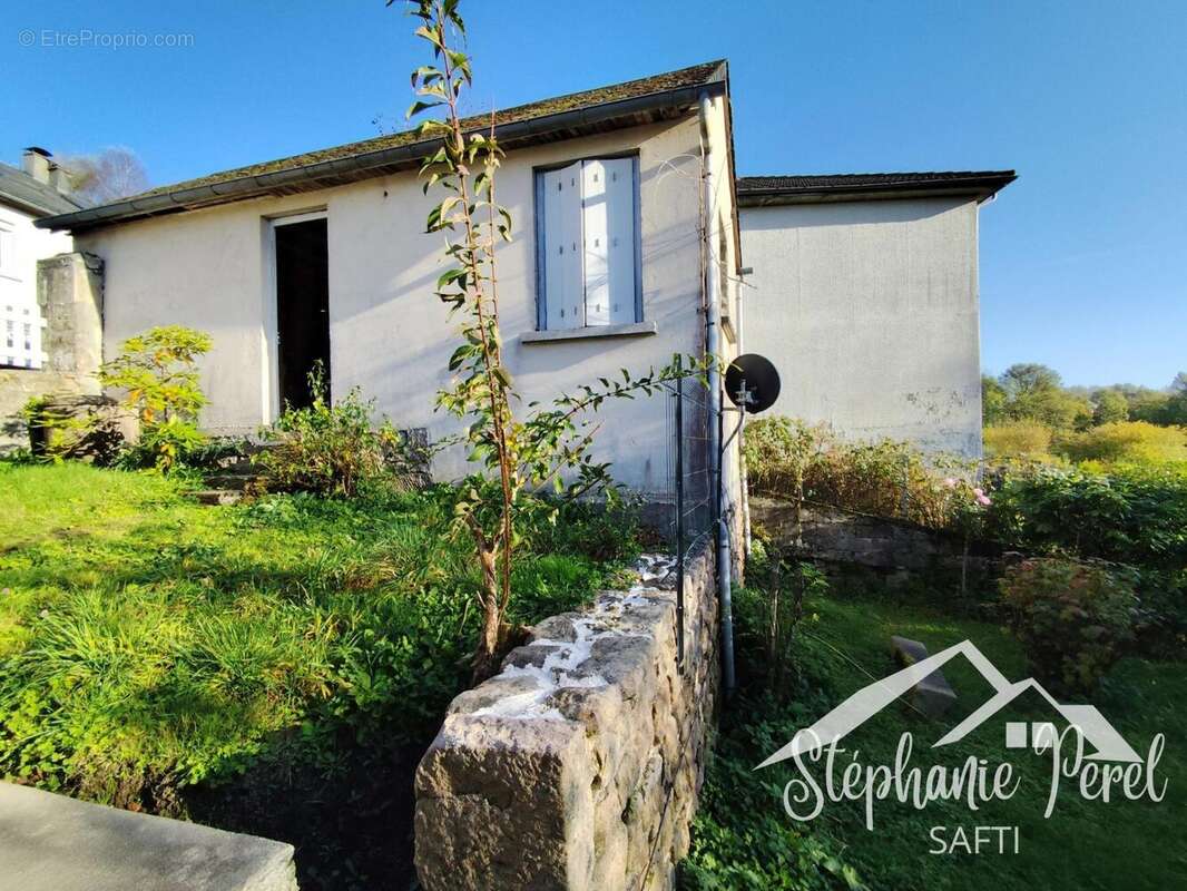 Photo 9 - Maison à PEYRELEVADE