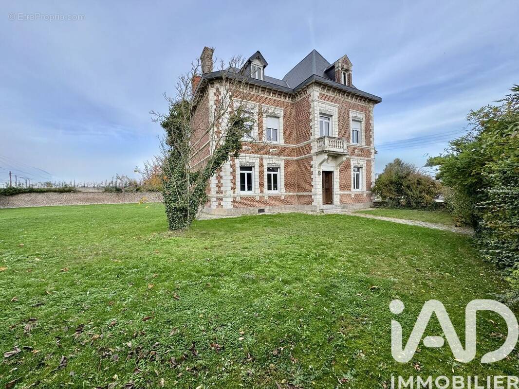Photo 1 - Maison à BOUCHAIN