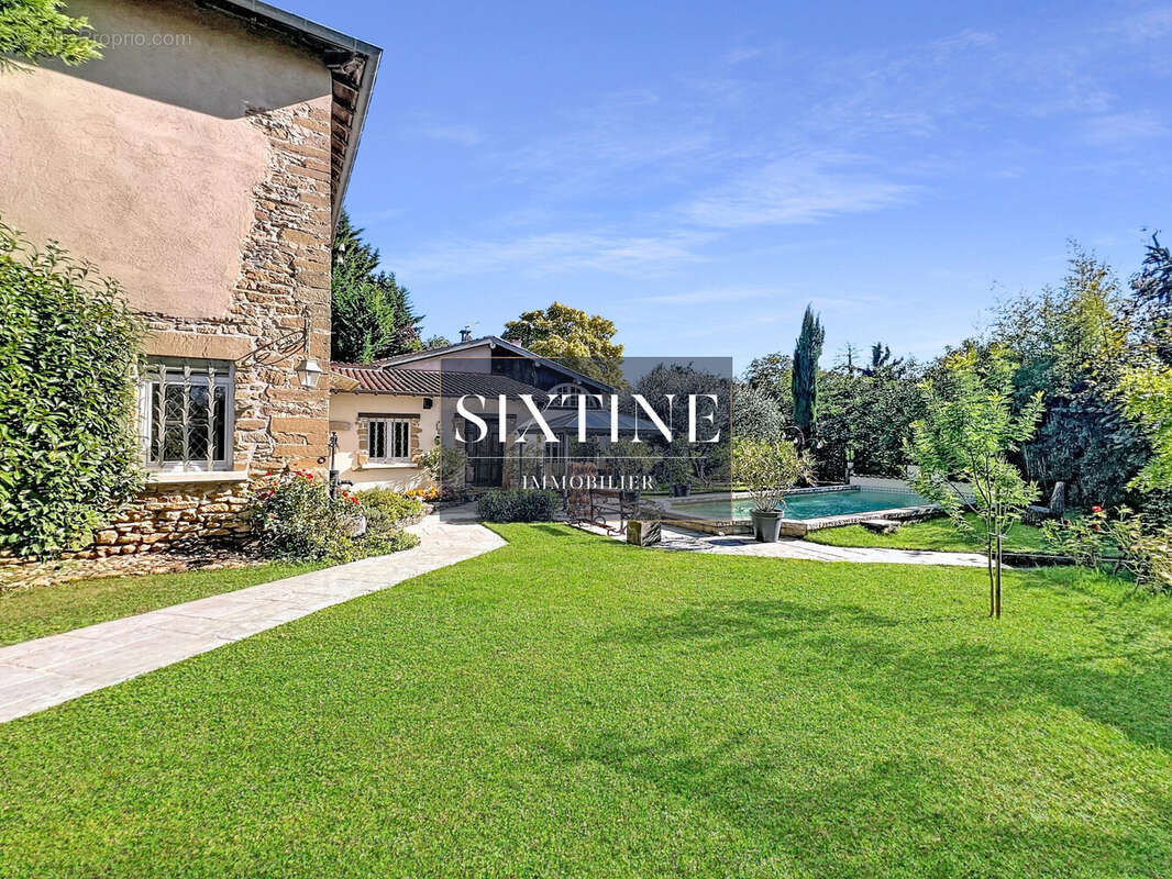 Maison à VILLE-SOUS-ANJOU