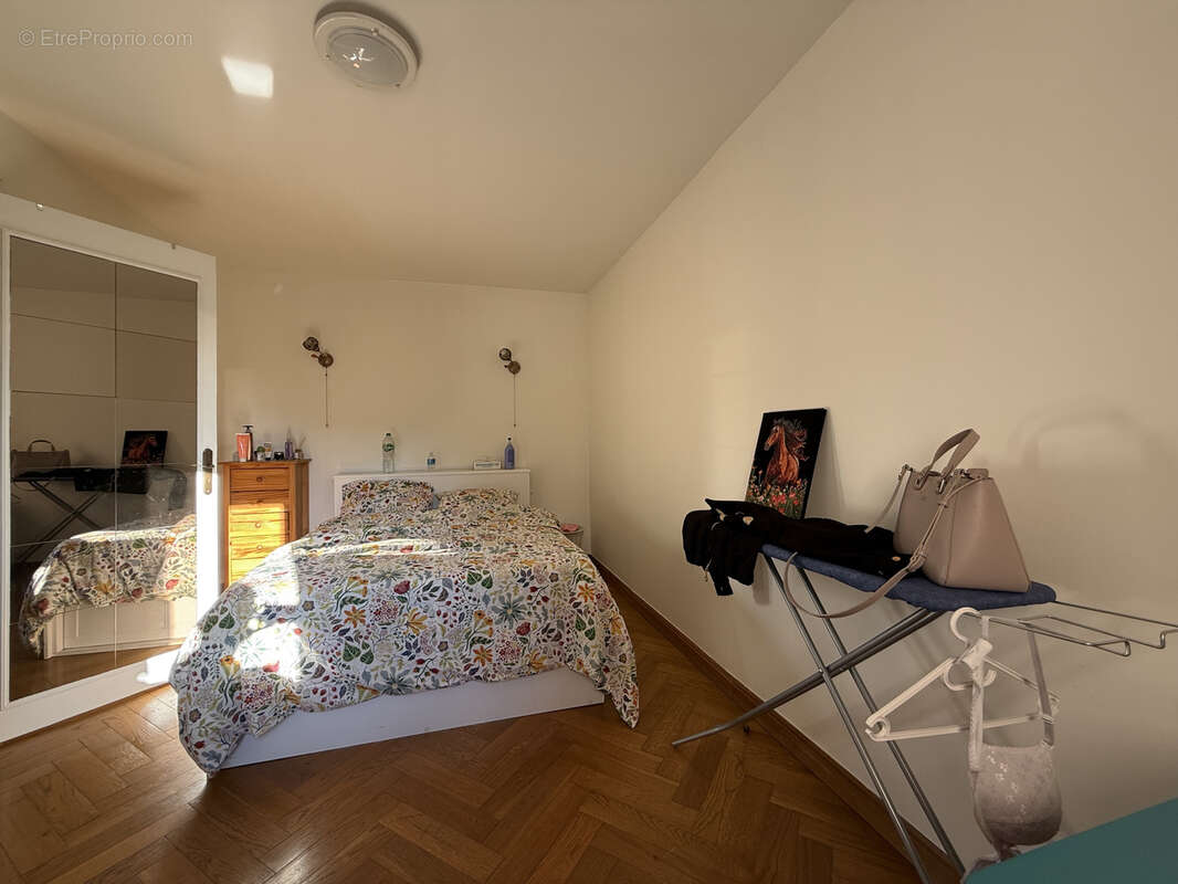 Maison à LE BLANC-MESNIL