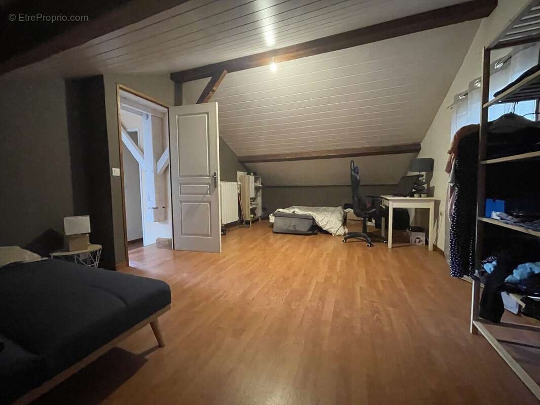 Maison à ROMANS-SUR-ISERE