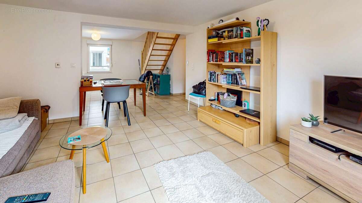 Appartement à SAINTE-CROIX-EN-PLAINE