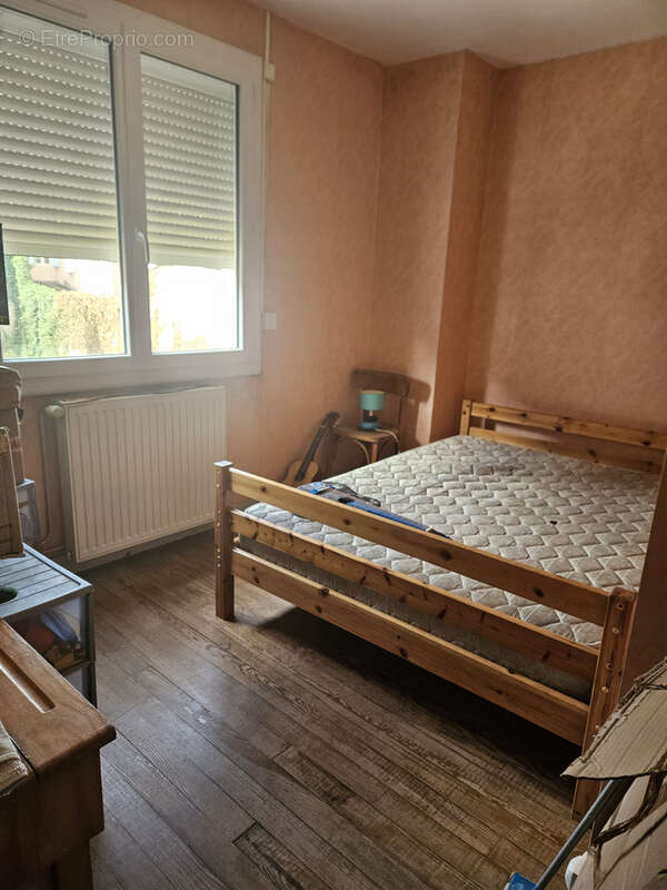 Commerce à MONTPON-MENESTEROL