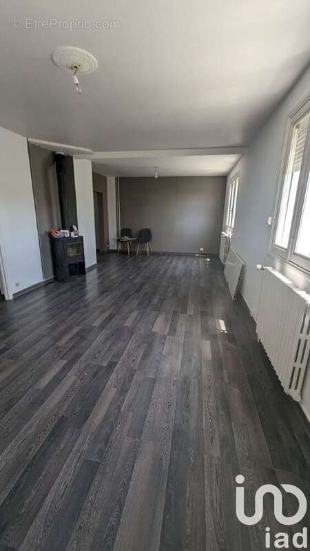 Photo 8 - Maison à SAINT-ETIENNE-DE-FONTBELLON