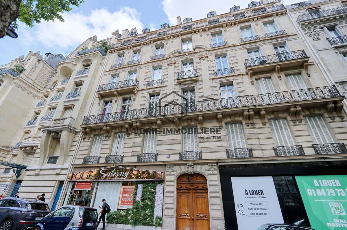 Appartement 9 m² à Paris-8e  - photo 7