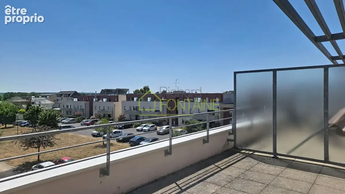 Appartement T2 en dernier étage avec grande terrasse et garage fermé en sous-sol - photo 2