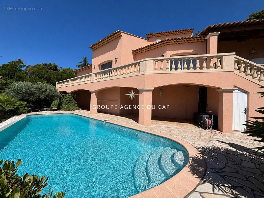 Maison à FREJUS