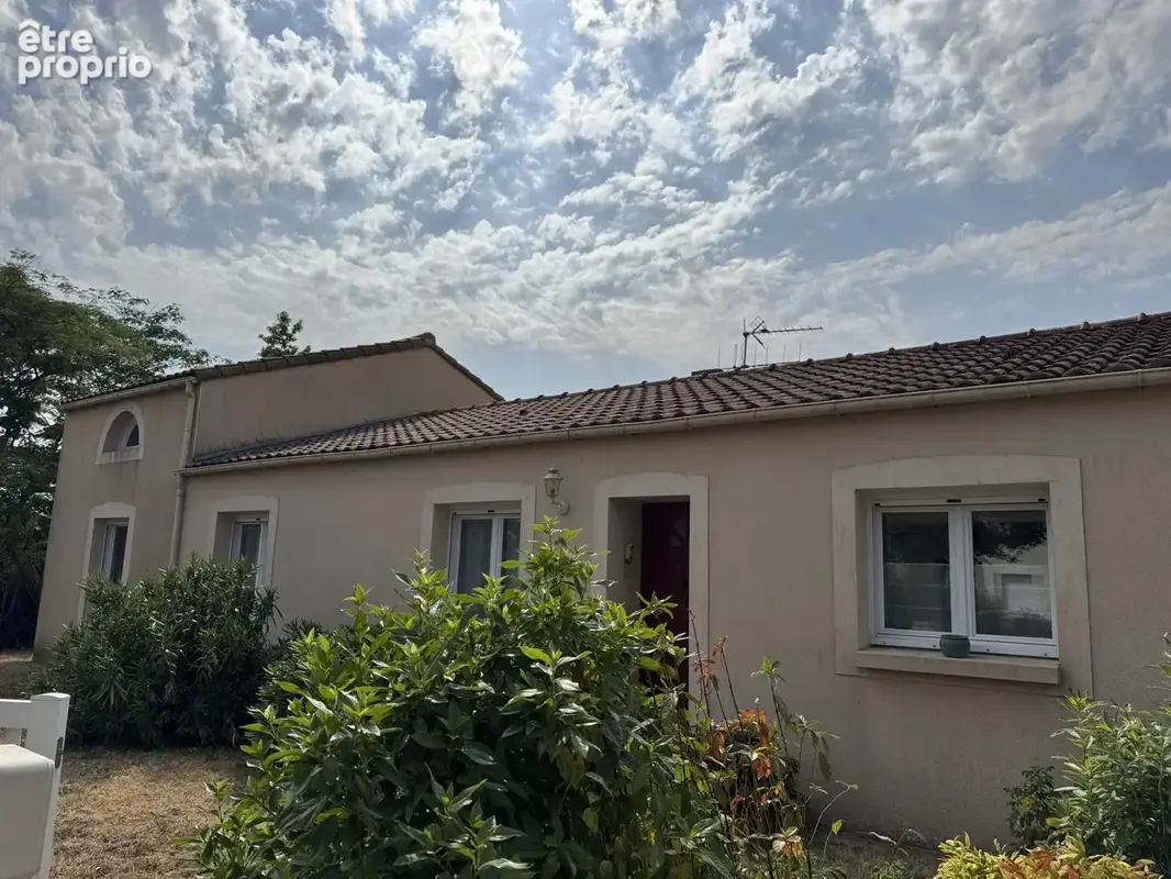 MONTBERT Plain pied idéalement placé 4 chambres sur belle parcelle - photo 16