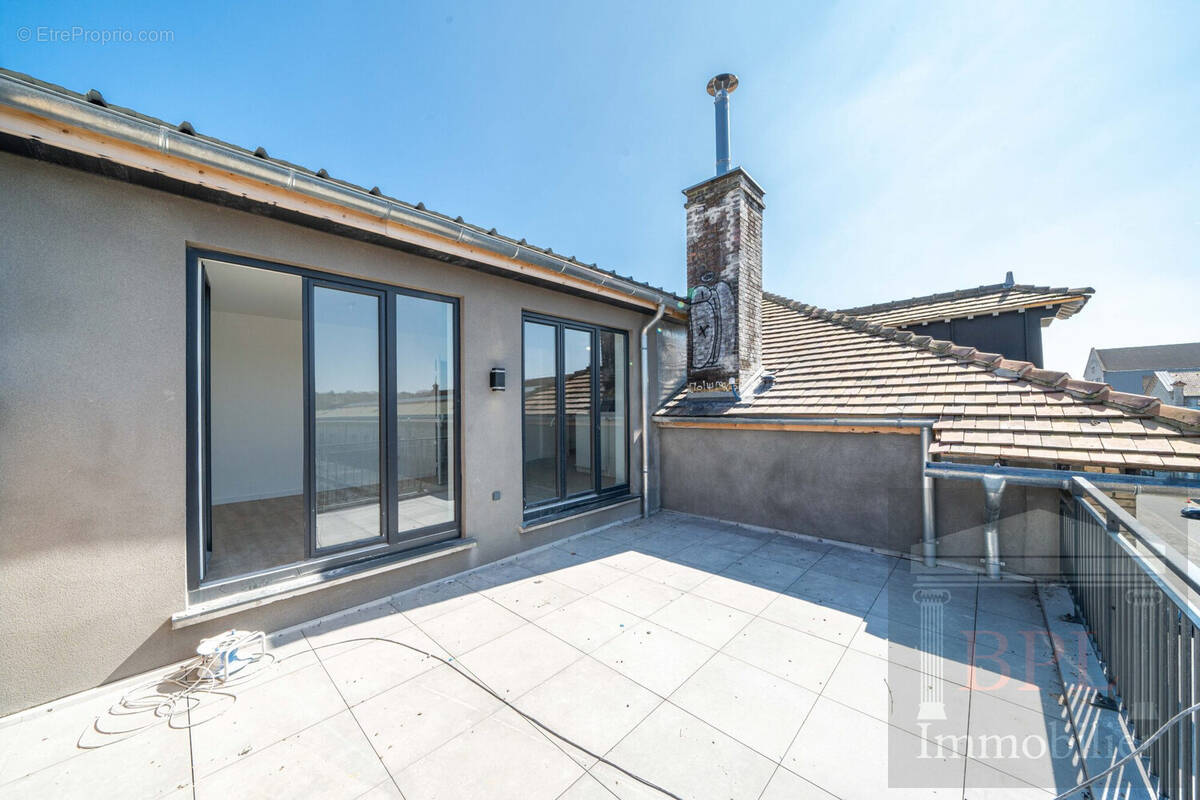 Appartement à CHAMPAGNE-SUR-SEINE