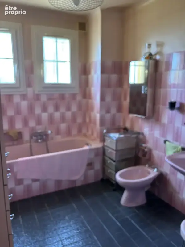 Belle villa traditionelle en colline sur 5500 m2 de terrain - photo 15
