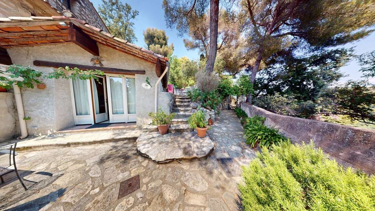 Maison à VENCE