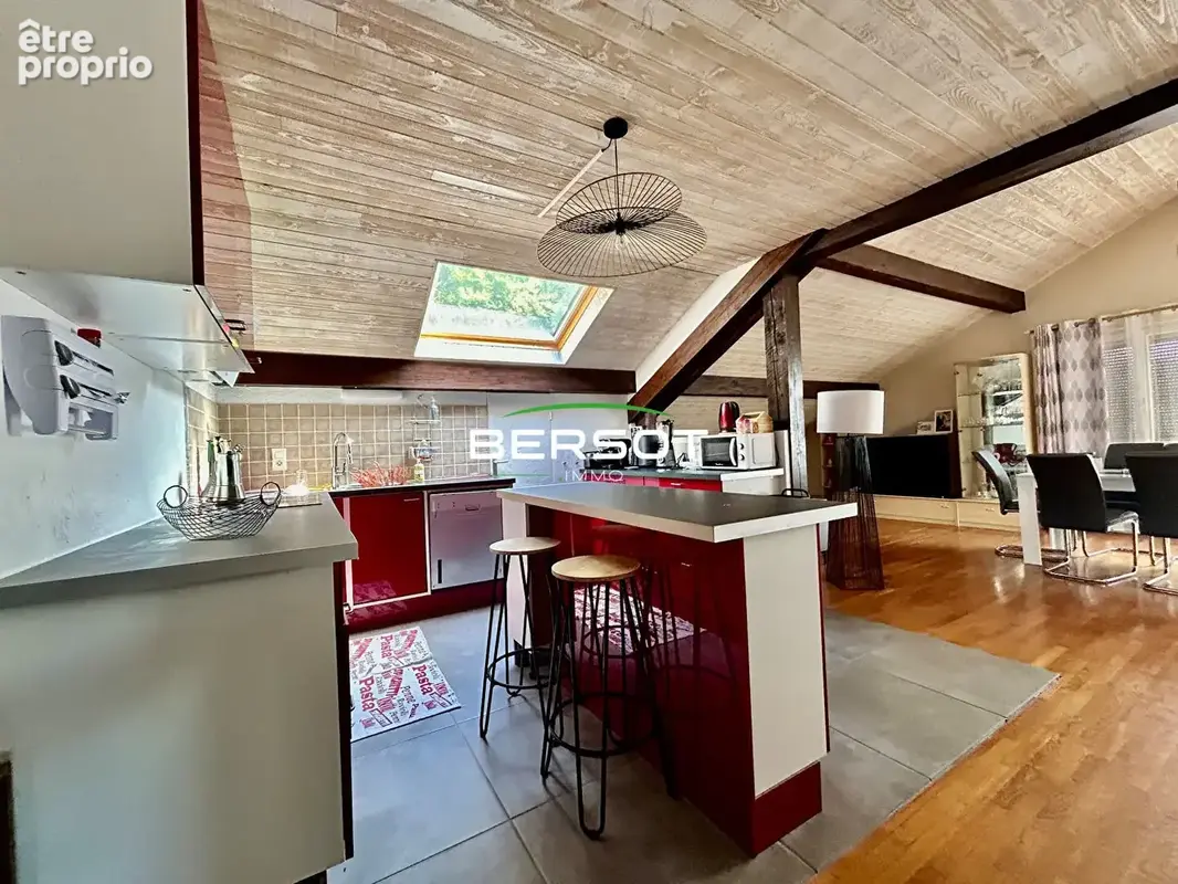 Appartement spacieux à deux pas de la Suisse - photo 3