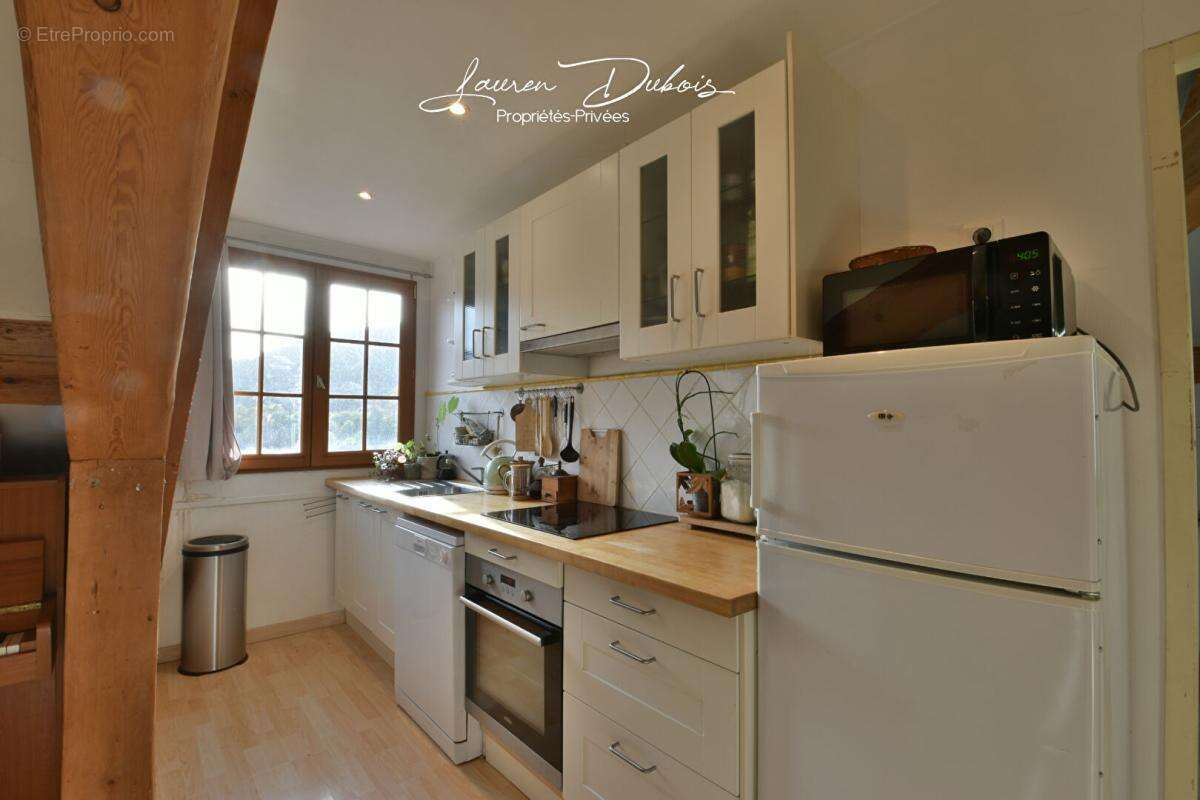 Appartement à SERRES