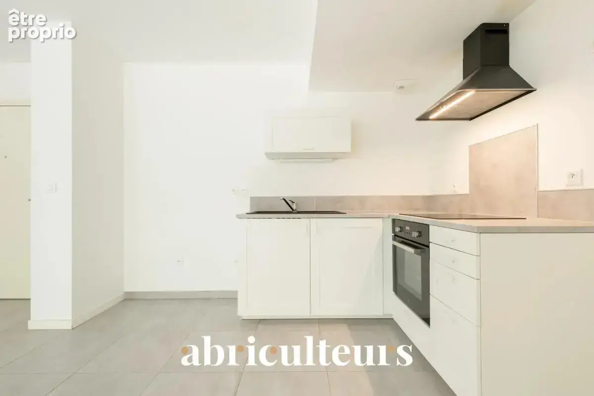 ROUSSET – T3 récent 63 m² avec terrasse, box et DPE A - photo 4