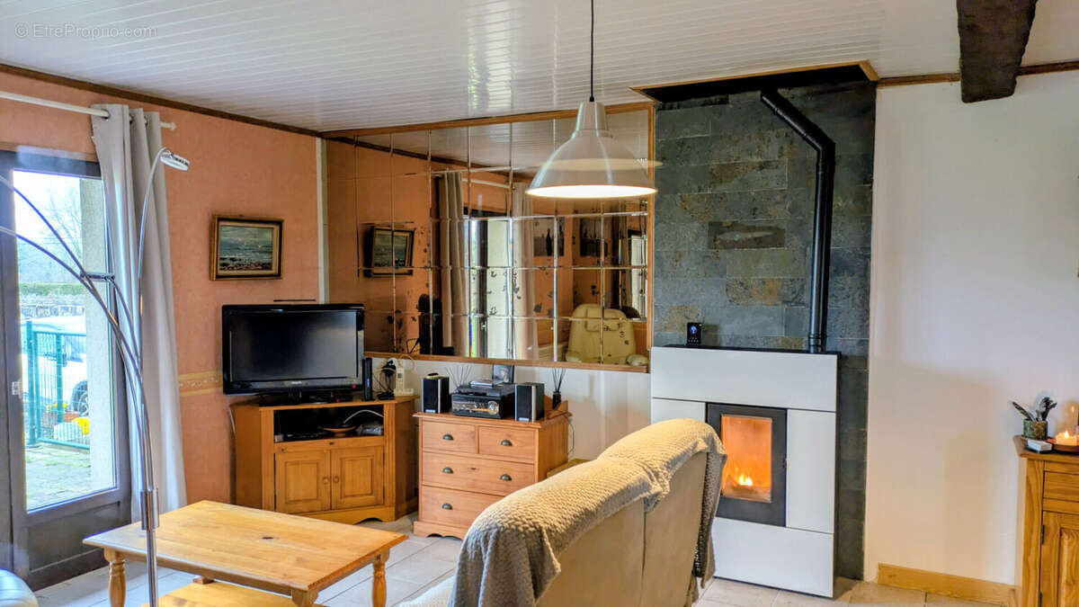 Maison à RAUVILLE-LA-PLACE