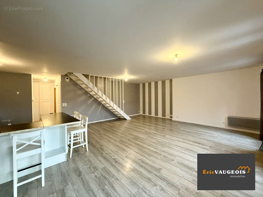 Appartement à COULOMMIERS
