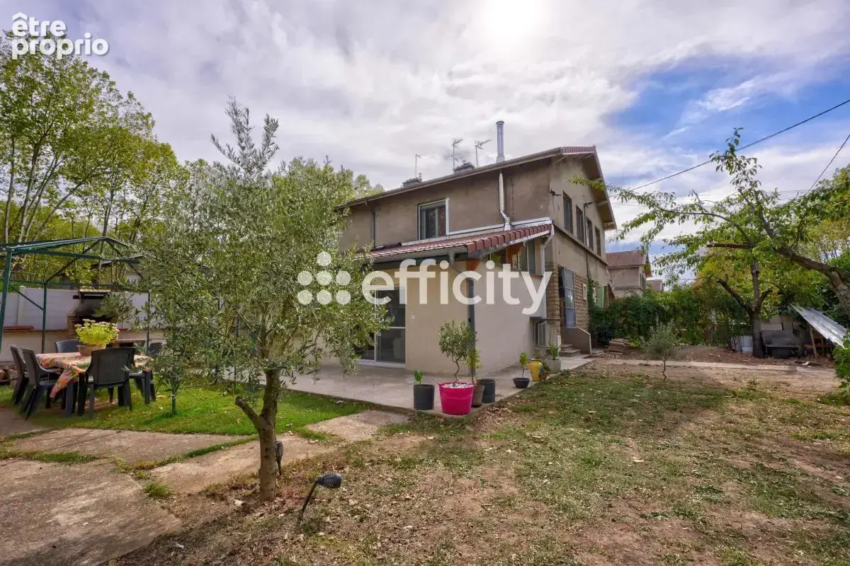 Maison 4 pièces 97 m² à vendre à Saint-Priest (69800) - photo 11