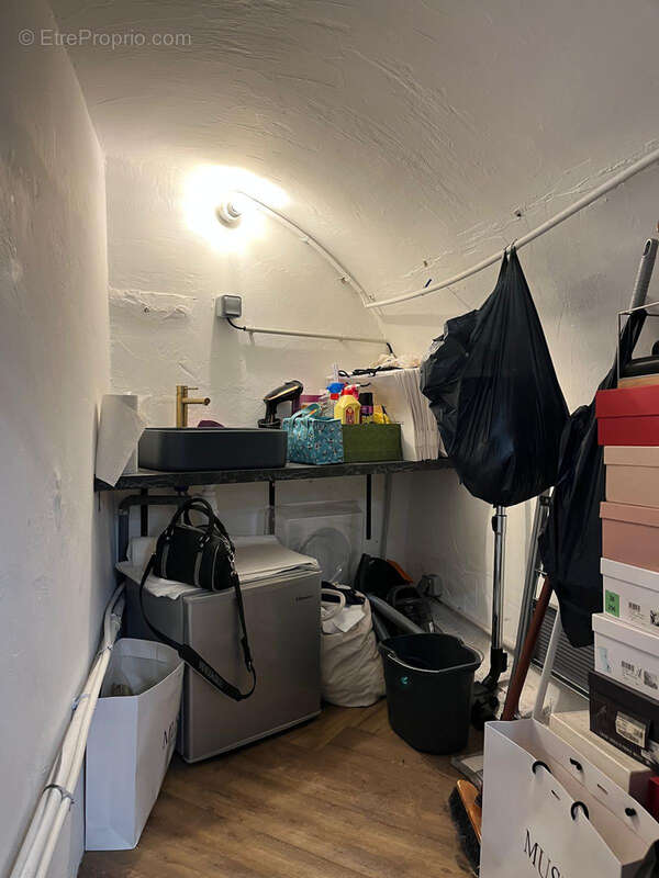 Commerce à AIX-EN-PROVENCE