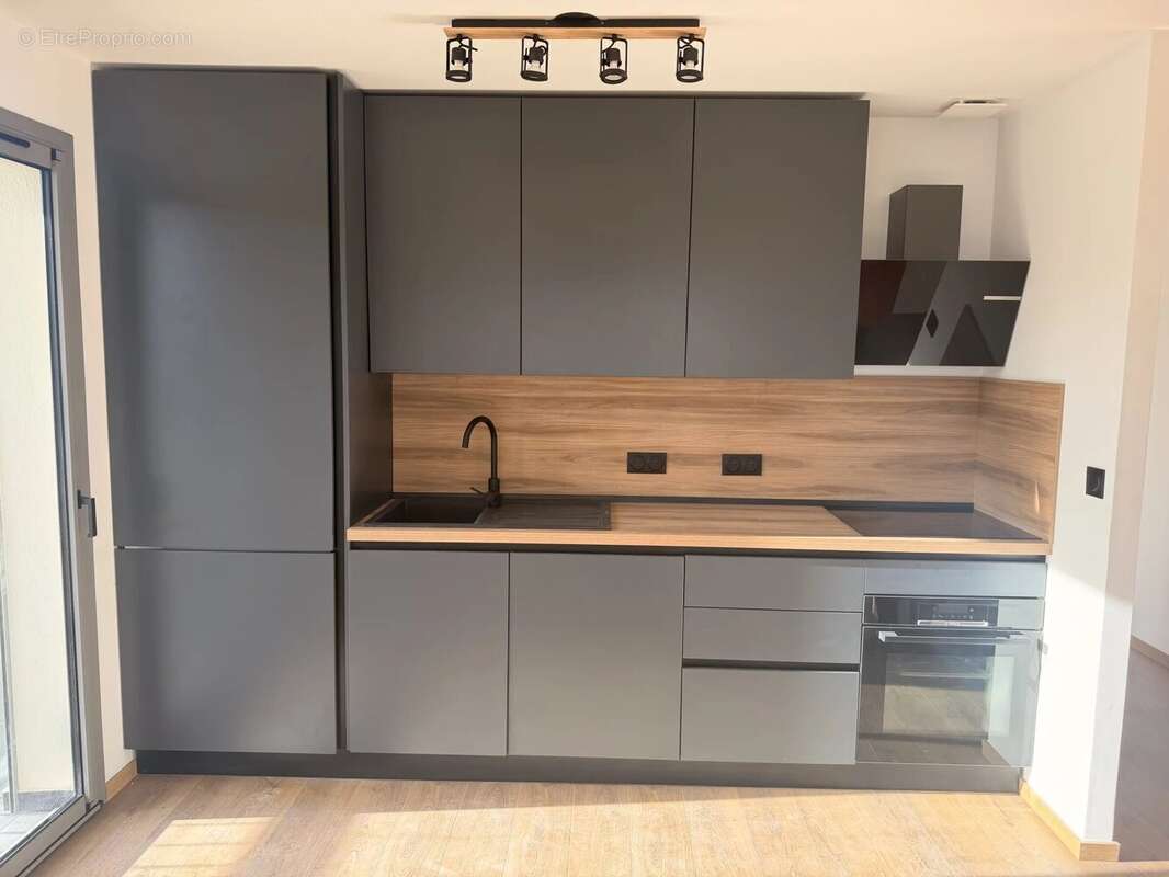 Appartement à VENCE