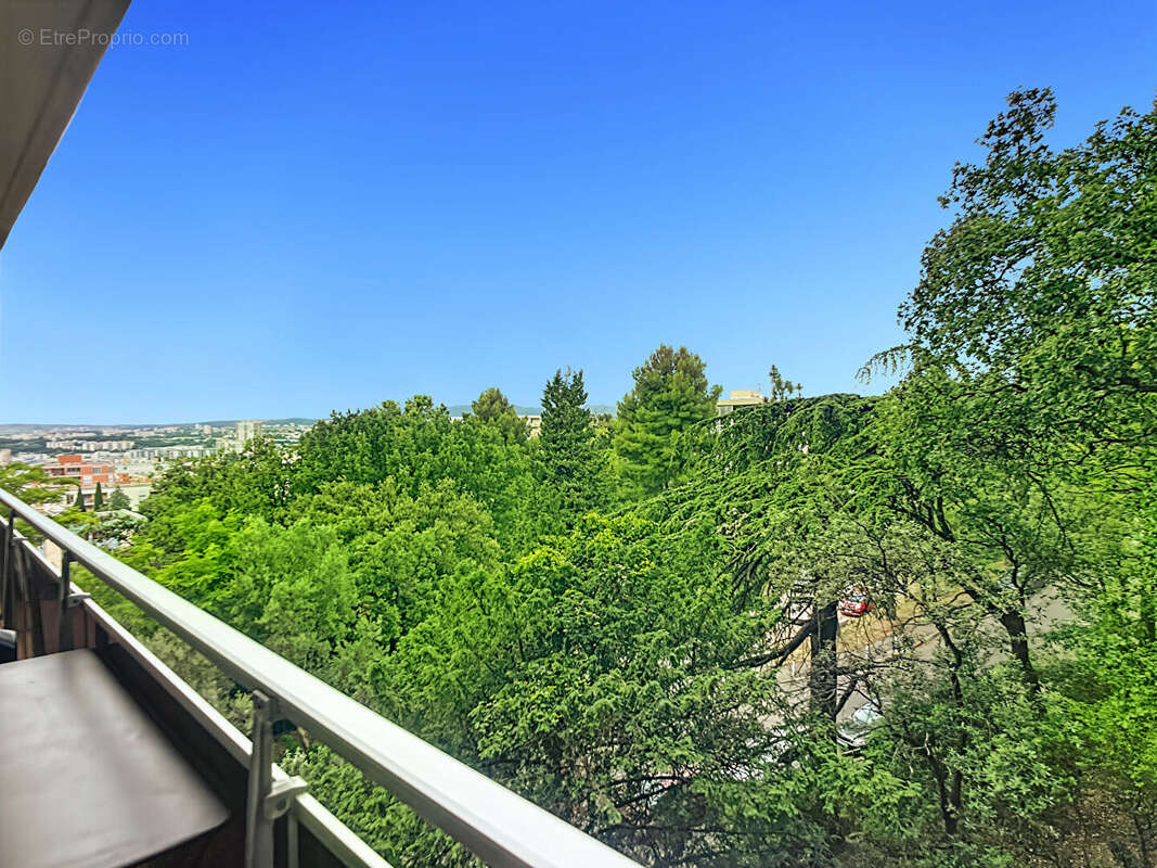 Appartement à MARSEILLE-10E