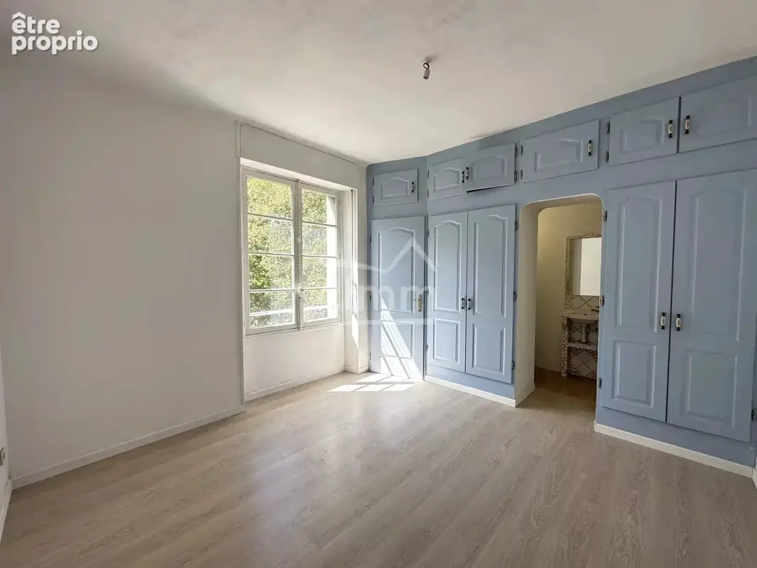 Appartement T5 avec cave et grenier - photo 8