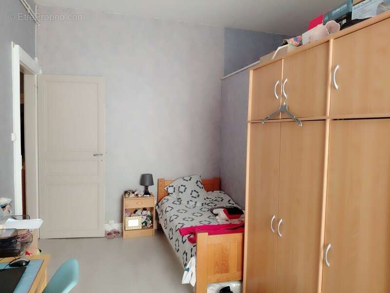 Appartement à THIERS