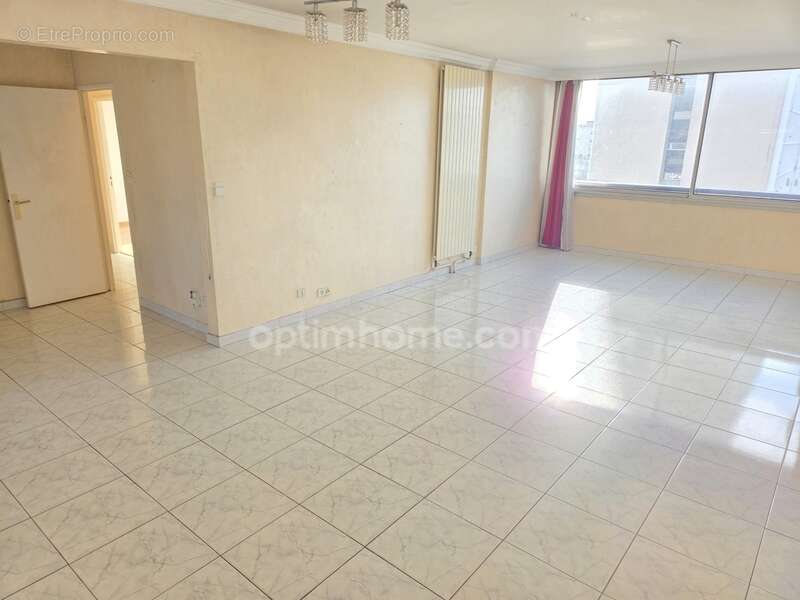 Appartement à SARCELLES