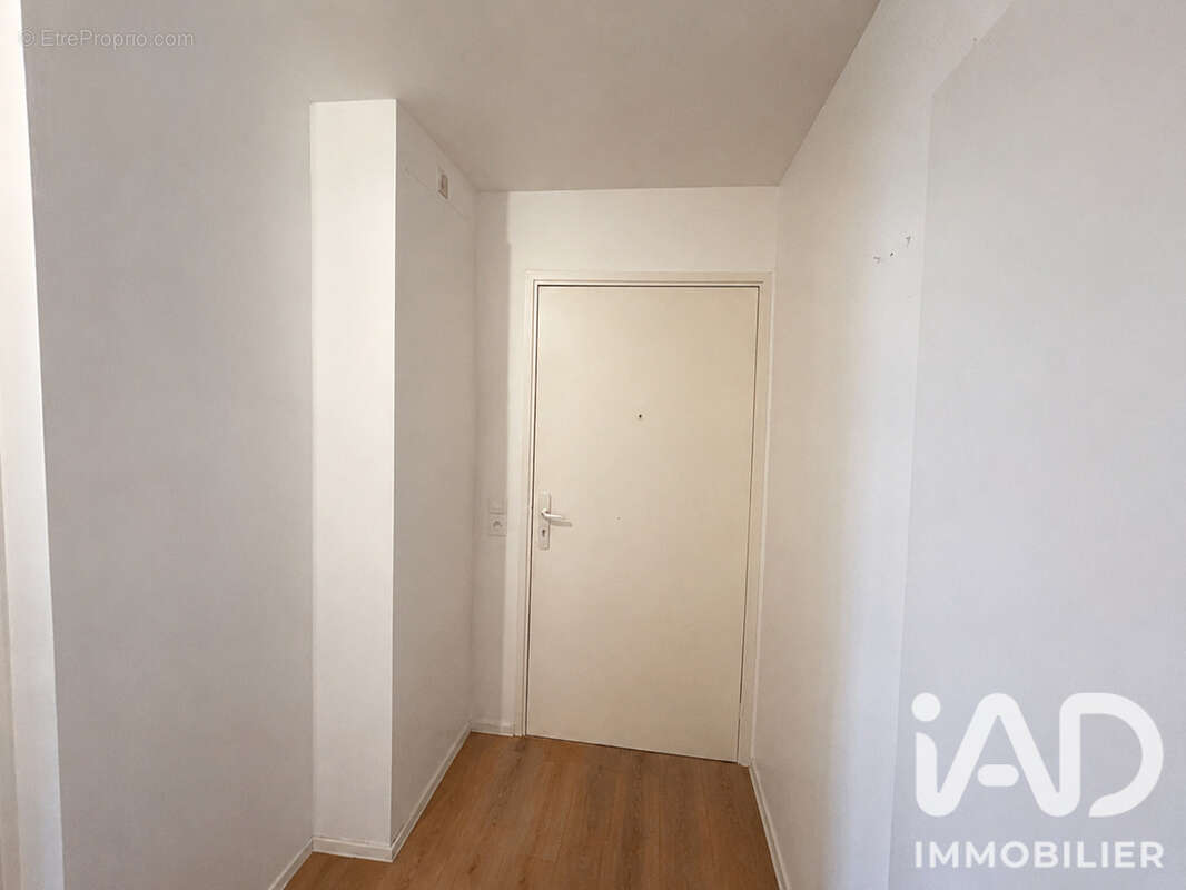 Appartement 62 m² à Villiers-Le-Bel  - photo 4