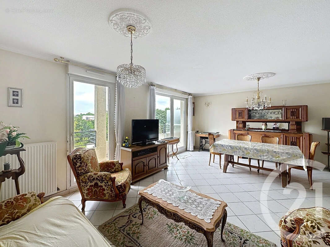 Appartement à VENISSIEUX