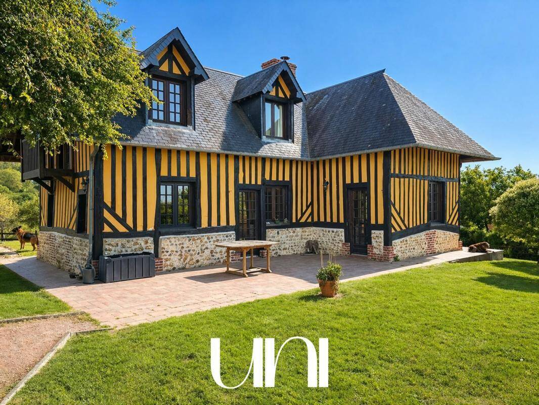 Maison à HOTOT-EN-AUGE