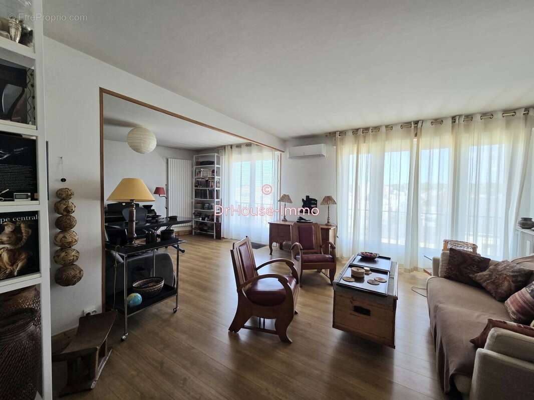 Appartement 97 m² à Chatellerault  - photo 10