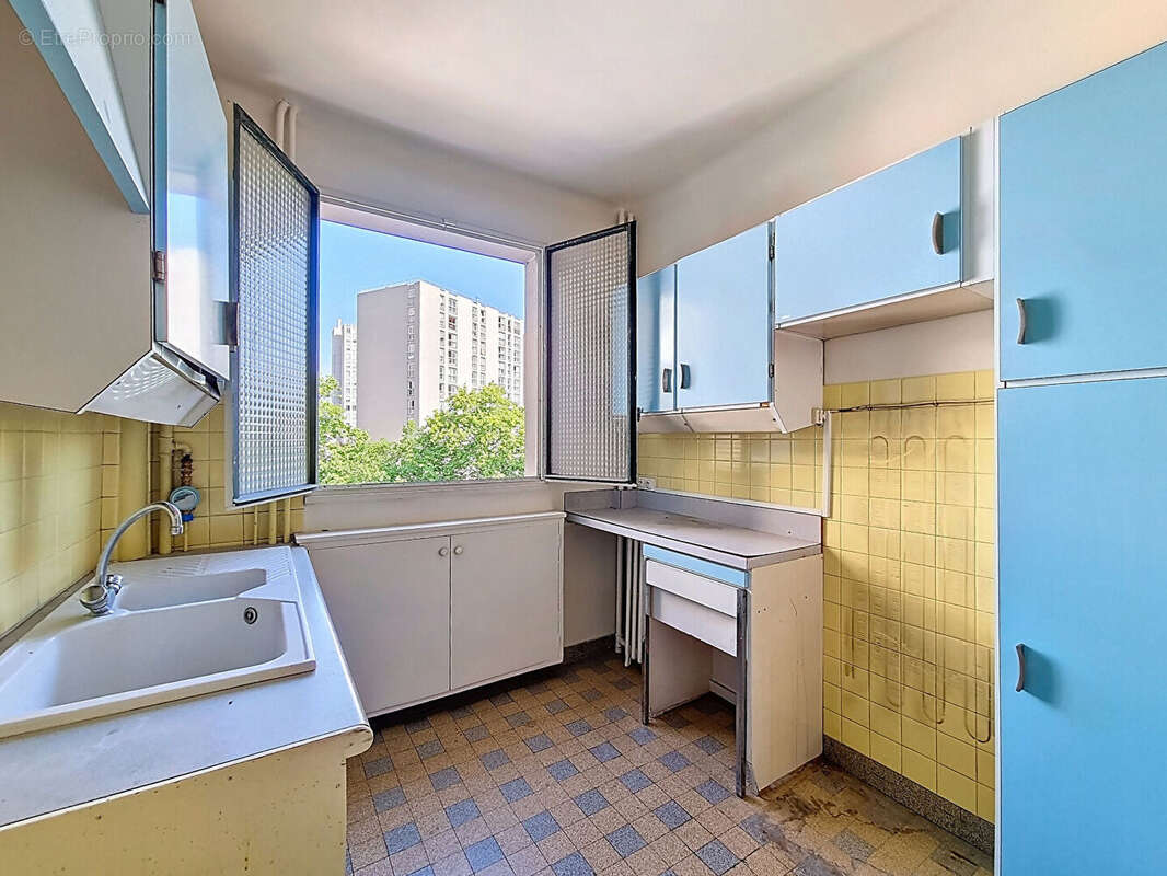 Appartement à ISSY-LES-MOULINEAUX