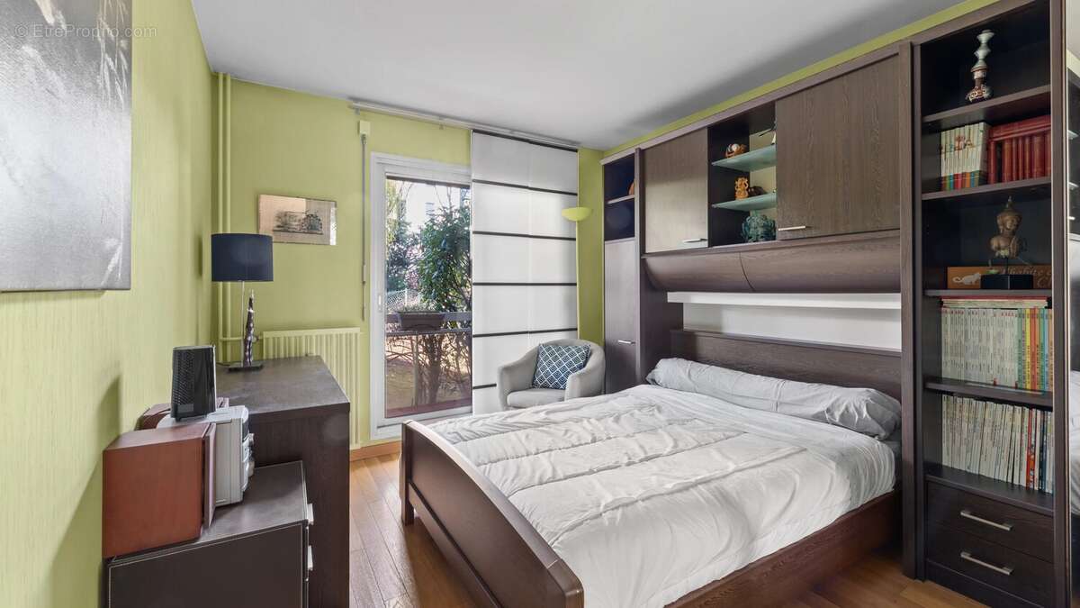 Appartement à GARCHES