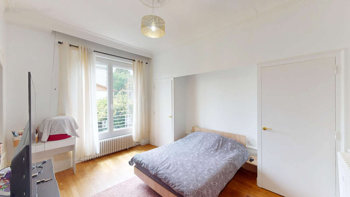 Appartement à FRAISSES