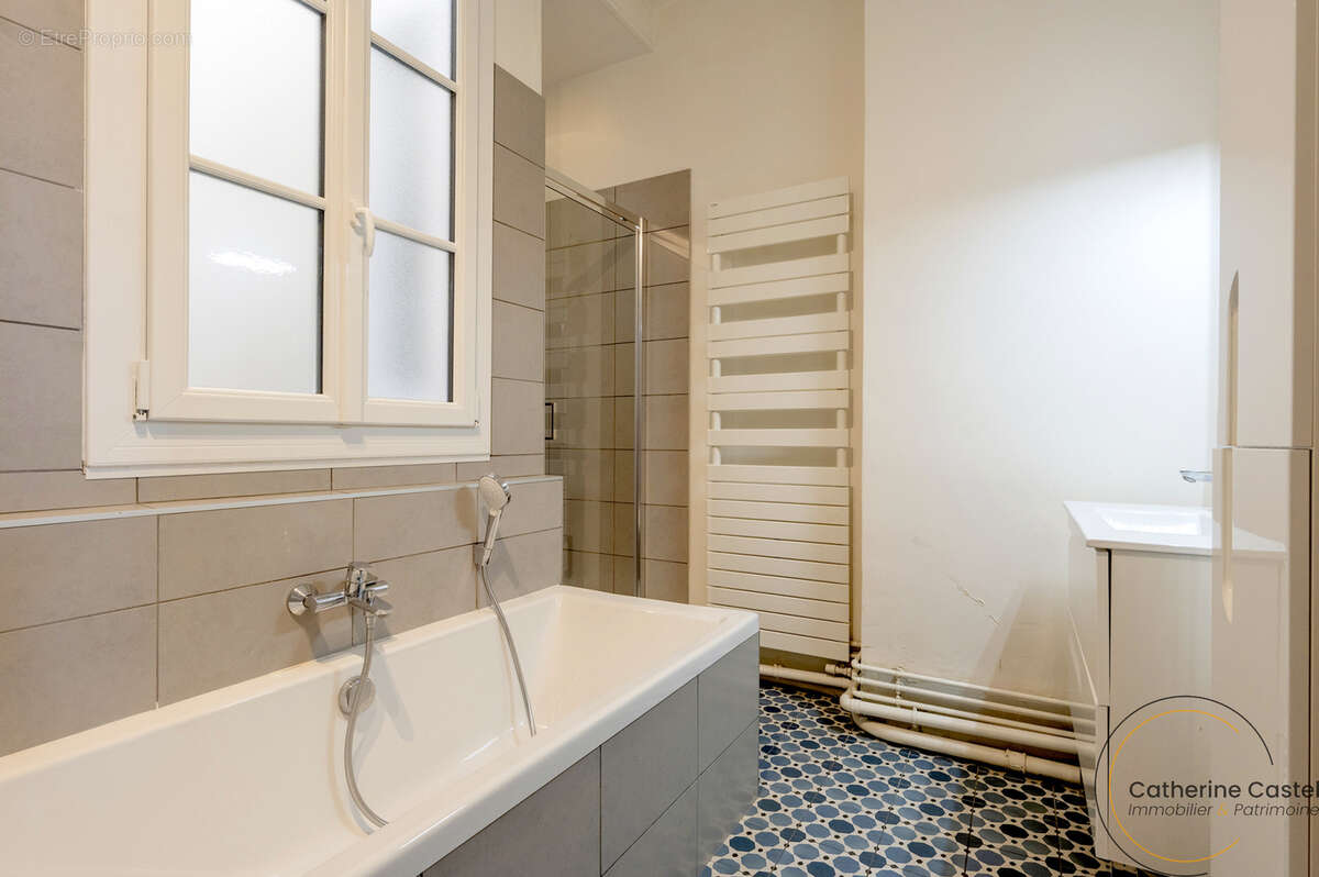 À 5 min à pied du CHU Saint-André   Appartement T3 de caractère, 94 m2   Bordeaux centre - photo 9