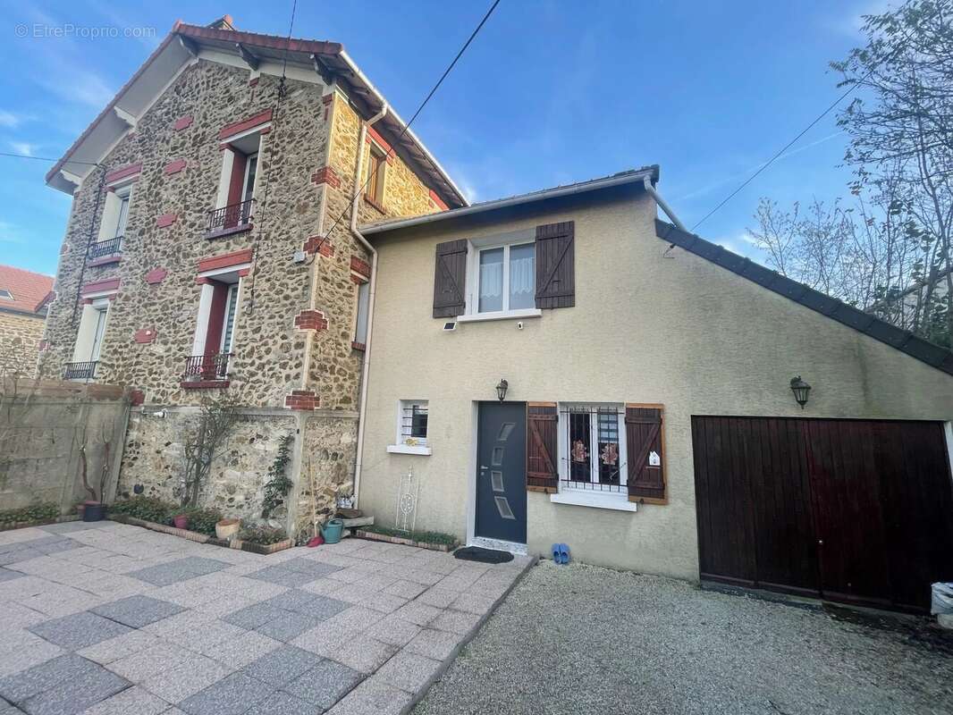 Maison à CHELLES