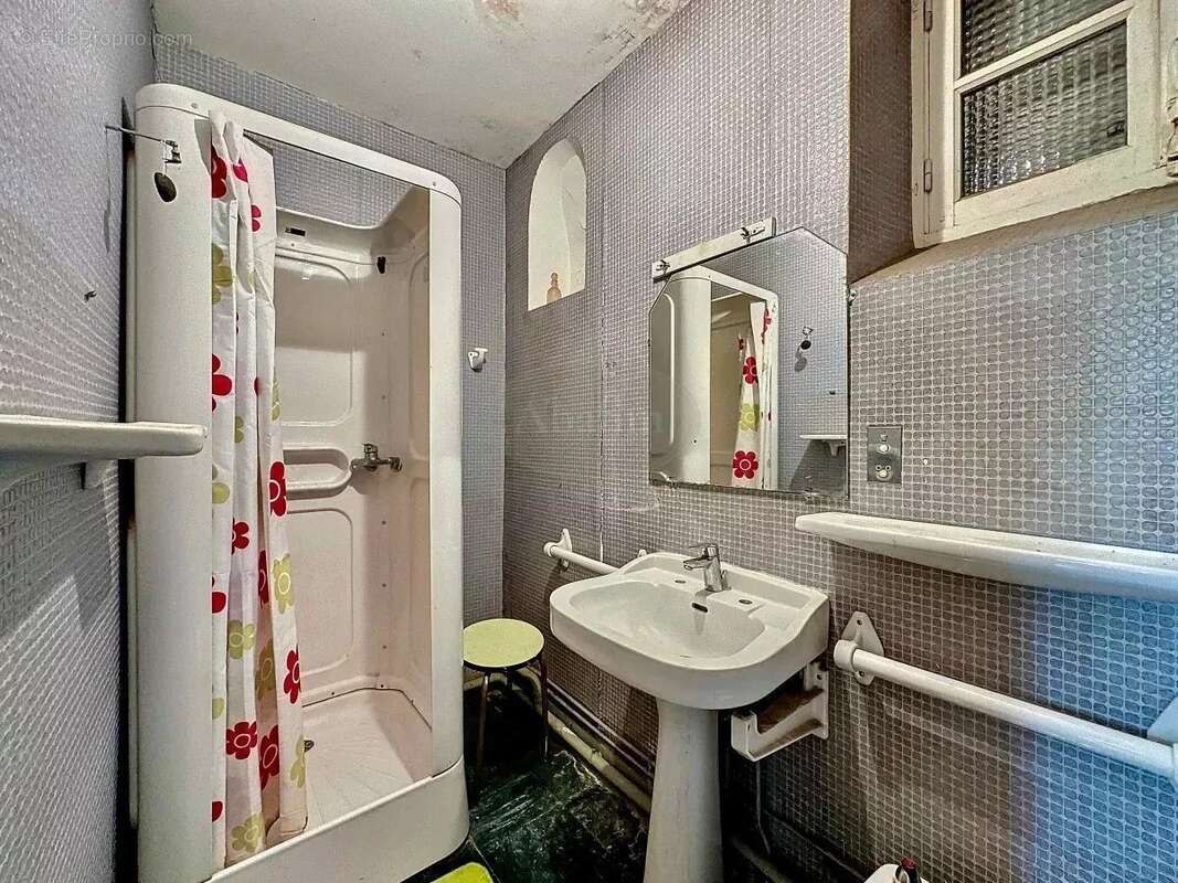 Maison à SAINT-LAURENT-DE-NESTE