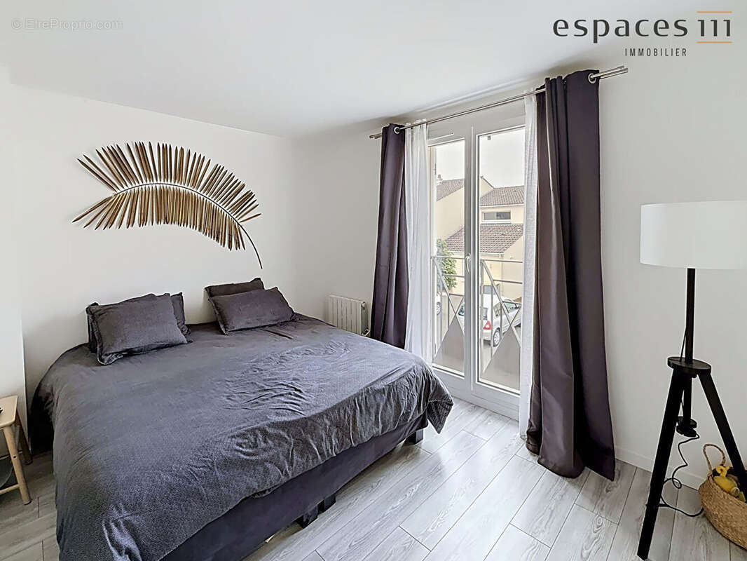 Maison Montigny Le Bretonneux 5 pièce(s) 105 m2 - photo 7