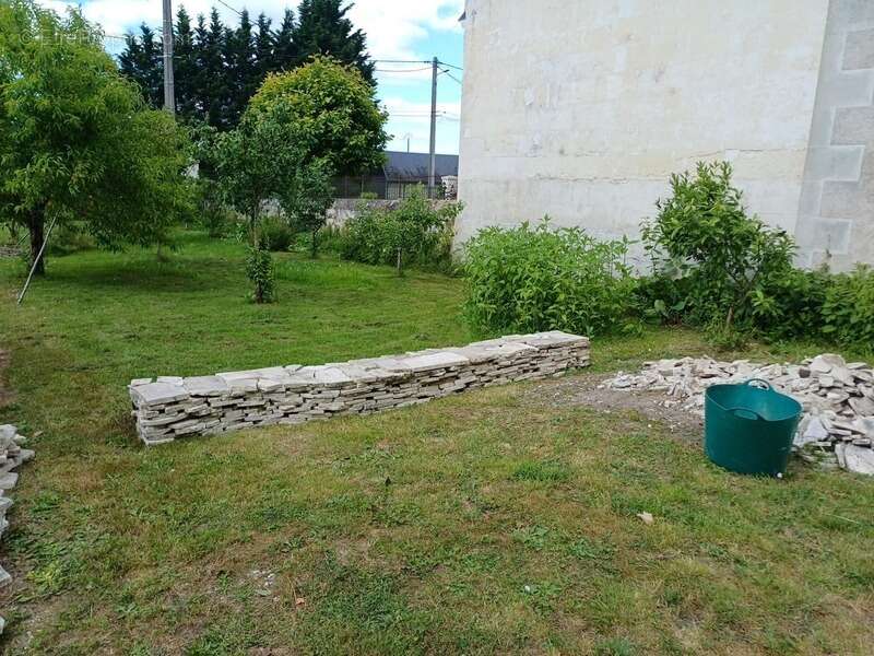 Maison à MONTRICHARD