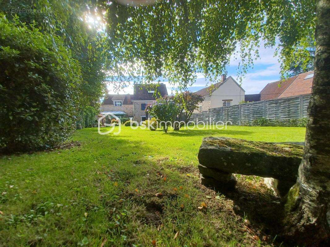 Maison de 224 m² - photo 2