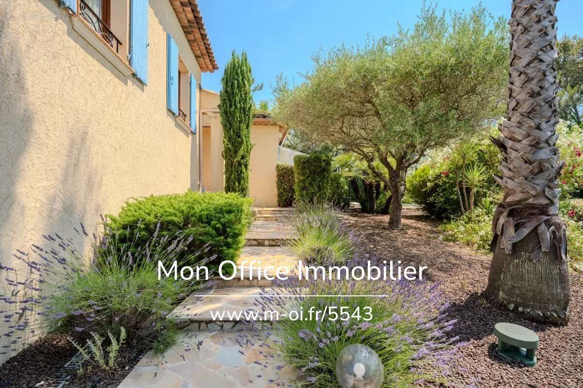 Maison à SAINT-RAPHAEL