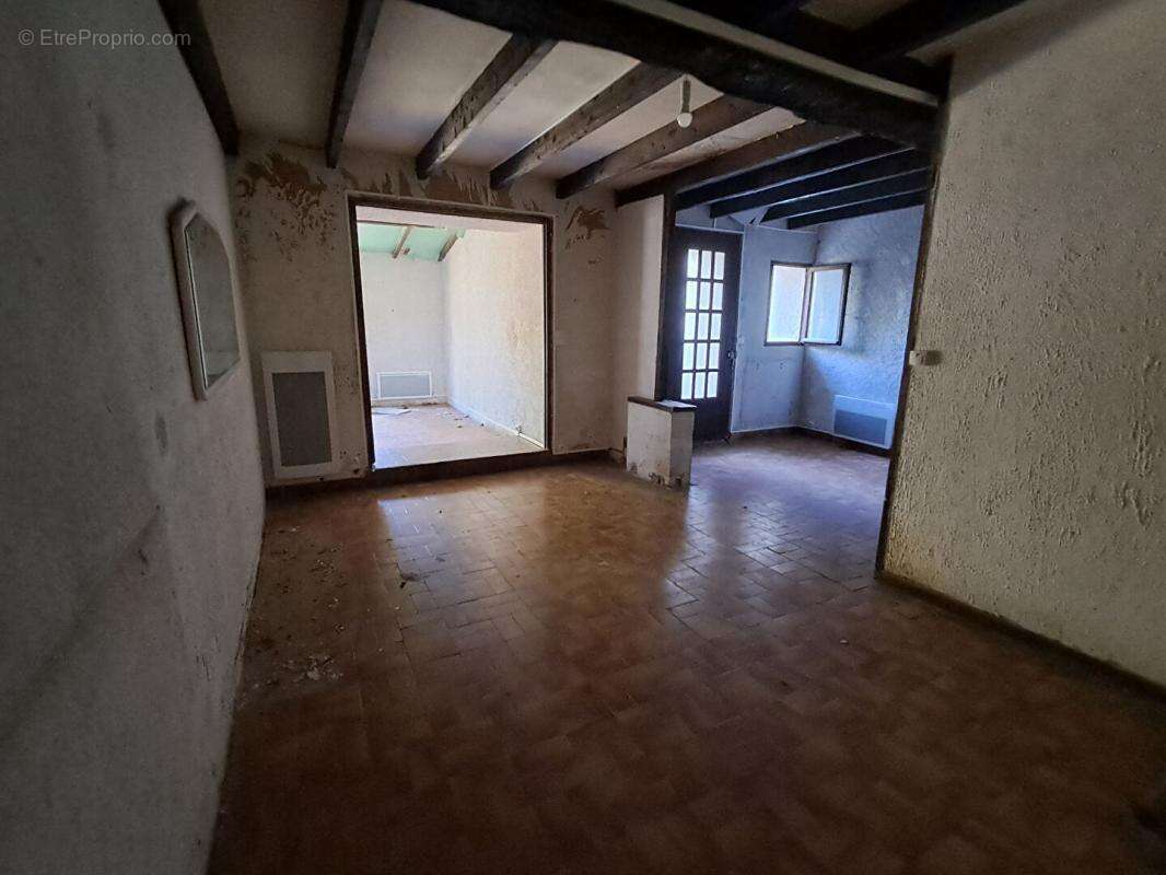 Maison à MOURS-SAINT-EUSEBE