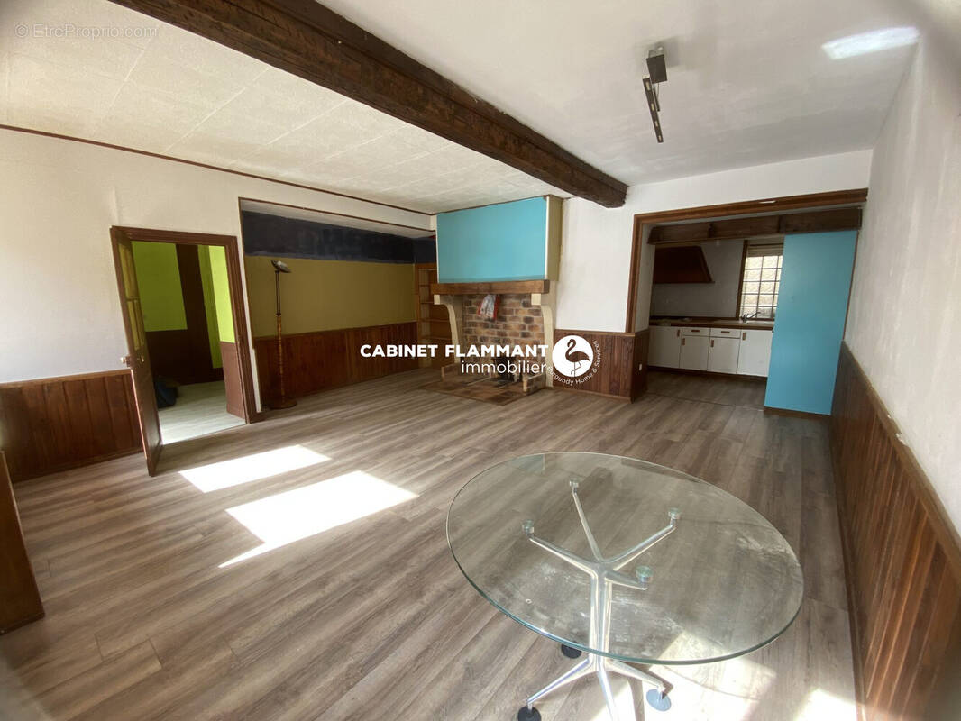 Maison à BAIGNEUX-LES-JUIFS