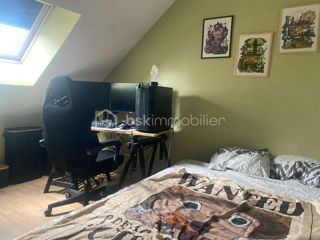 Maison à MAROLLES-EN-HUREPOIX