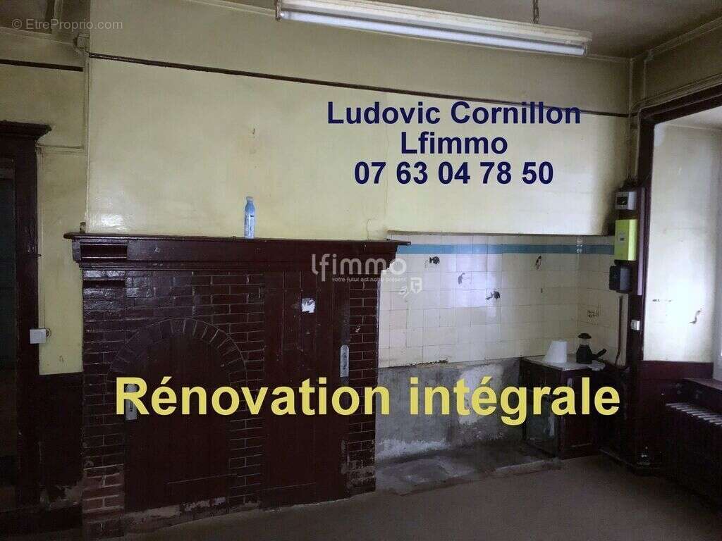 Maison à PIERRE-BUFFIERE