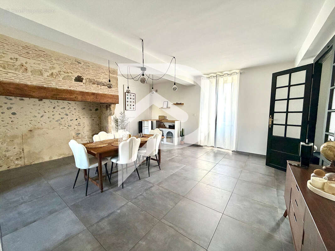 Maison Béarnaise Labastide-Cézéracq 7 pièces 177 m² - photo 7