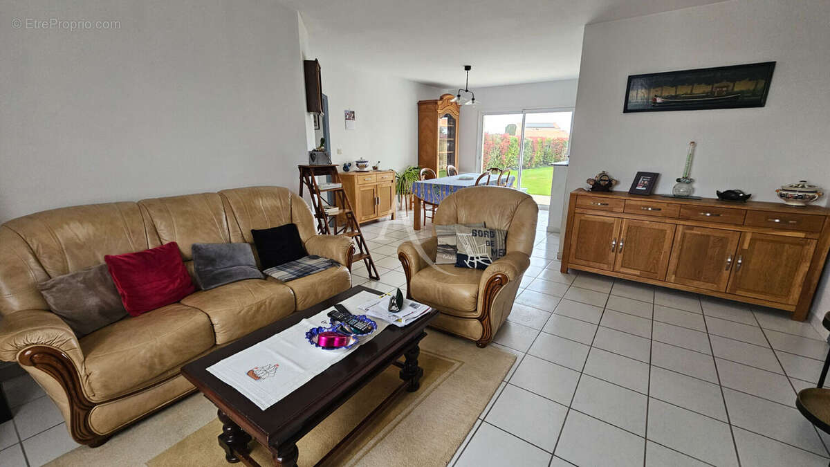 Maison à PORT-DES-BARQUES