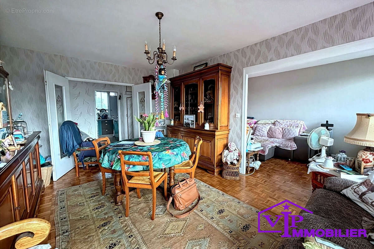 Appartement  4 pièce(s) 74 m2 - photo 3