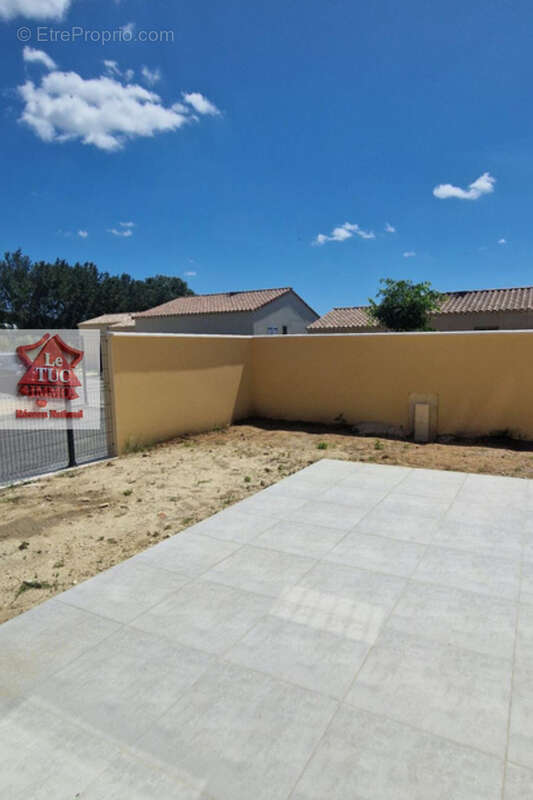 Maison à MONDRAGON